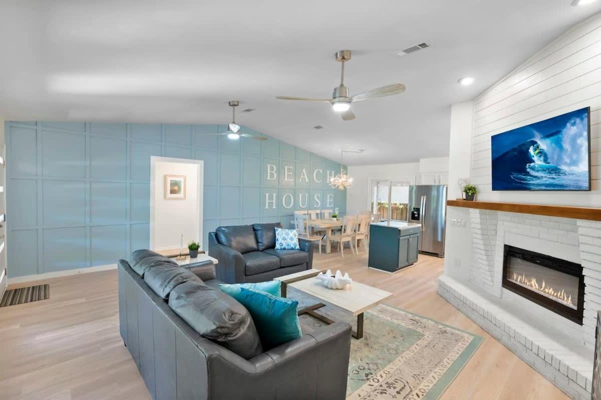 The St Augusdream Renovated Beach House Sleeps 8 Walk To Beach セント・オーガスティン エクステリア 写真